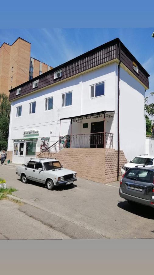 Hostel Na Podoli Poltava Exteriör bild